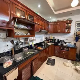 Bán đất tặng nhà Ngọc Thụy- Phân Lô- Dân Xây -50m 3 tầng nhỉnh 8 tỷ(TL)