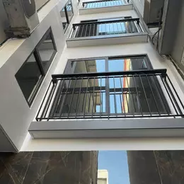 TÀI CHÍNH 7 TỶ, TÌM NHÀ GẦN TRƯỜNG, CHỢ,Ô TÔ ĐỖ CỬA TRUNG TÂM THẠCH BÀN.