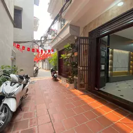 Bán nhà phố Vạn Bảo, Ba Đình, ngõ thoáng sáng, gần phố, dân trí cao, 42m, 5 tầng, 12.8 tỷ