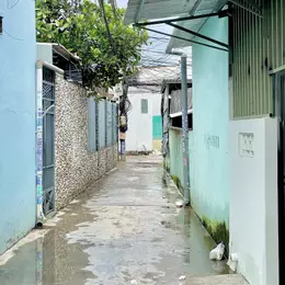 Bán nhà 2 tầng TTTp Nha Trang , hẻm thông , gần Cầu Hộ Phương Sài