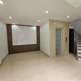 SIÊU PHẨM LONG BIÊN – 6 TẦNG THANG MÁY – LÔ GÓC – Ô TÔ VÀO NHÀ – NHỈNH 9 TỶ
