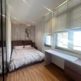 Bán nhà Quận 7 hẻm Huỳnh Tấn Phát, ngang 8m, 1 trệt 2 lầu sân thượng, nhà mới, giá 8.7 tỷ