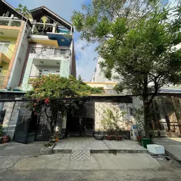 KHU BÌNH LỢI - TUYỆT CHỦNG - LÔ 5*20 - 10 BƯỚC RA CÔNG VIÊN - KHU XÂY 5 TẦNG ĐỒNG BỘ CỰC ĐẸP - CHỈ