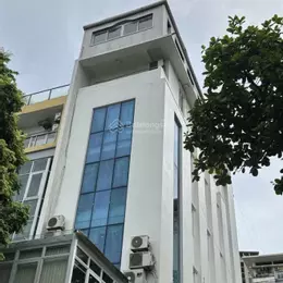 Cho thuê văn phòng 110 mét tại tầng 1 số nhà 38 ngõ 110 Trung Kính, Yên Hòa, Hà Nội.