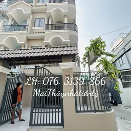 GIẢM 300TRIEU- GIÁ 8. x TỶ- QUẬN 7- CĂN HỘ DỊCH VỤ- LÔ GÓC- DT 5.5 x 19 - GẦN PHÚ MỸ HƯNG.