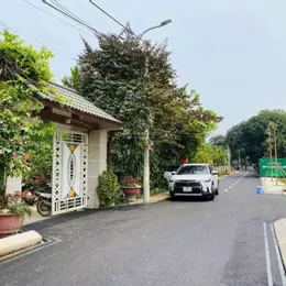 Siêu phẩm đất Hòa Lạc view hồ thoáng mát, gần CNC & ĐH FPT