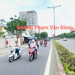 Bán Lô Đất 3 MT  Đường PHẠM VĂN ĐỒNG Phường Hiệp Bình Chánh Tp THỦ ĐỨC