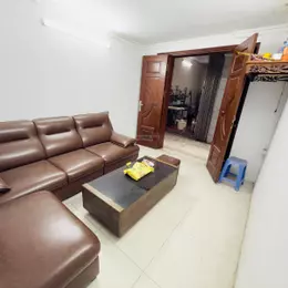 Bán nhà tập thể Ngô Thì Nhậm HBT cũ 82m2 2 ngủ 1wc chỉ nhỉnh 4,5x tỷ ô tô