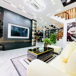 Bán nhà Vương Thừa Vũ TX- 41/50m2 5 tầng mặt tiền 4,3m giá hơn 12 tỷ ngõ thông ô tô đỗ cửa thiết