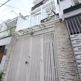 Bán nhà hẻm gần chợ Phạm Thế Hiển P4Q8 P.Chánh Hưng