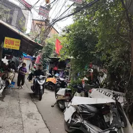 Cho thuê gấp giá rẻ căn hộ mặt phố Yên Phụ 120m, tầng 7, mặt tiền 6m, 20 tr/th Tây Hồ.