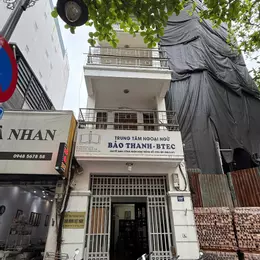 Chính chủ cho thuê nguyên căn Nhà mặt phố Bà Triêu.