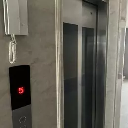 Mình cho thuê nhà đẹp, lô góc, 97m2_ 4,5T; Nguyễn Thị Định, Hoàng Ngân