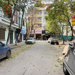 Nhà lô góc mới đẹp , vỉa hè rộng ô-tô tránh , mặt kinh doanh  KĐT Mỗ Lao 45m 5 t 11 tỷ 9