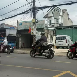 NHÀ 2 TẦNG VIP MẶT TIỀN PHAN VĂN HỚN – 5x32 – KINH DOANH ĐỈNH
