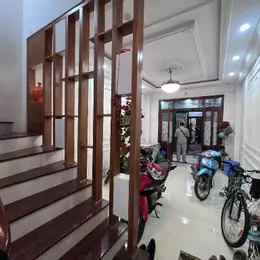 Bán nhà dệp Bồ Đề- Dân Xây- View Hồ- Ô tô- Full NTSát phố 55m 5 tầng nhỉnh 13 tỷ(TL)