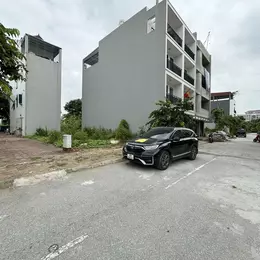 Bán đất tái định cư Trâu Quỳ, 119m2. Vị trí vàng, đường thông phố Thành Trung, kinh doanh tốt