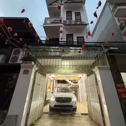📍📍Nhà mặt đường Thư Trung - Văn Cao - 48m 4 tầng - Sân cổng riêng