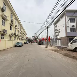 HÀNG HIẾM – ĐẤU GIÁ SÁP MAI – VỈA HÈ – Ô TÔ TRÁNH  Diện tích: 69m² Mt 5m. vuông đẹp,