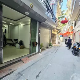 VÀI PHÚT RA HỒ TÂY - NHÀ MỚI CÓ THỂ KINH DOANH - LẠC LONG QUÂN GIÁ CỰC HIẾM