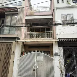 Nhà 3 tầng hẻm xe tải đẹp đường Âu Dương Lân P2Q8. Giá: 8.4 tỷ