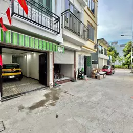 NGỌC THỤY – NHÀ 6 TẦNG THANG MÁY – GARA Ô TÔ – PHÂN LÔ VIP – LONG BIÊN