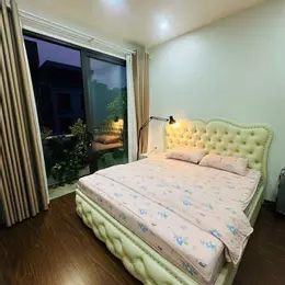 Bán nhà Ngọc Thụy- Ngõ Nông- Sát ô tô- 33m 5 tầng full NT nhỉnh 6 tỷ(TL)