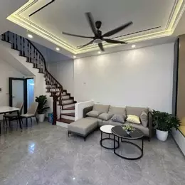 🔥 NHÀ ĐẸP THẠCH BÀN – FULL NỘI THẤT XỊN – Ô TÔ ĐỖ CỔNG – CHẤT NHƯ BIỆT THỰ MINI! 🔥