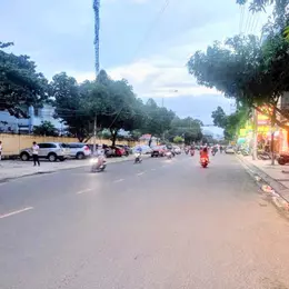 BÁN NHÀ 3 TẦNG HẺM 2 MẶT TIỀN DÃ TƯỢNG GẦN BIỂN