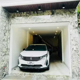 NGỌC THỤY – LONG BIÊN  38m² – 6 TẦNG – GARA Ô TÔ – FULL NỘI THẤT