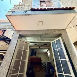 Nhà 4 tầng - giá nhỉnh 3.75 tỷ - sát Quận 11 - DTSD 96M2 - hẻm ba gác