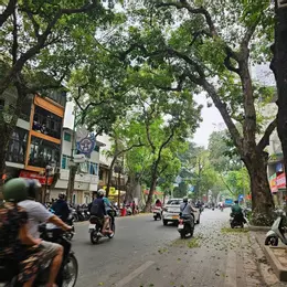 PHAN ĐÌNH PHÙNG – LÕI BA ĐÌNH – NHÀ 5 TẦNG Ở NGAY – KHÔNG GIAN THOÁNG VĨNH VIỄN – HIẾM TRONG TẦM