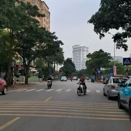 BÁN ĐẤT ĐẤU GIÁ LONG BIÊN 80M2- MT 5.5M- CẠNH VINHOMES- NHÔ 20 TỶ
