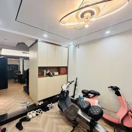 Bán nhà phố Giang Văn Minh, Ba Đình, dân xây, gần phố, hai thoáng, 37m, 5 tầng, 9.5 tỷ