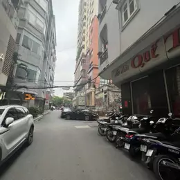 🏡 TÒA VP HUỲNH THÚC KHÁNG - LÔ GÓC - 7T TM - MT 8M - VỈA HÈ Ô TÔ TRÁNH - KINH DOANH ĐỈNH
