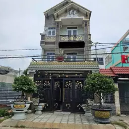 NHÀ LẦU GẦN CHỢ ĐẦU MỐI HÓC MÔN – NGANG 6M – 3 TẦNG – GIÁ CHỈ 8.7 TỶ
