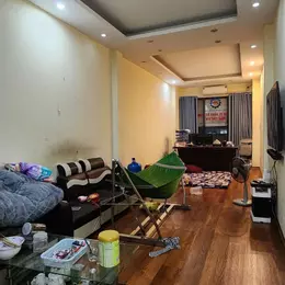 Mặt phố tam trinh siêu hiếm bán nhà 5 tầng long lanh dân xây 2 thoáng hoàng mai