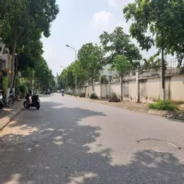 🚨 CẮT LỖ NHẸ – BÁN NHANH Lô góc 81m2 Thuận An, mặt tiền 20m, đường lớn 📲  0989894845 📞