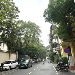 🏡 MẶT PHỐ PHÙNG CHÍ KIÊN- CẦU GIẤY - VỈA HÈ RỘNG - 7 TẦNG TM - THÔNG SÀN - DT 100TR/TH