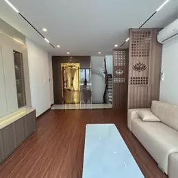 BÁN NHÀ VIỆT HƯNG  7 TẦNG THANG MÁY- Ô TÔ TRÁNH- HƠN 10 TỶ