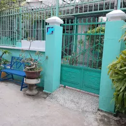 Bán đất tặng nhà C4 khu chợ đêm Hùng Vương - Nha Trang
DT: 131m², ngang 6,3m 
- 
Giá bán : 160tr/m