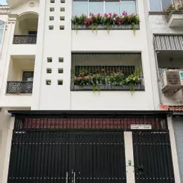 Bán Nhà Đẹp Chỉ 1 Thùng Sơn 5x14- 11 Tỷ 5-Quận 7