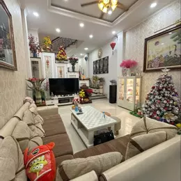 Bán nhà đường QL 13, Phường Hiệp Bình Phước. Thủ Đức, TP HCM. DT 126m2, 4 tầng, SH. Giá 12.9 tỷ