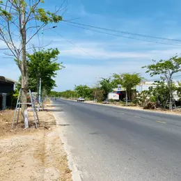 Bán 6m x 46m đất thổ cư Hùng Vương, Tân Bình, LaGi view Biển giá mềm