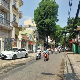 Cho thuê mặt bằng 2 MT Phan Bội Châu, 120m2, 28tr, TL