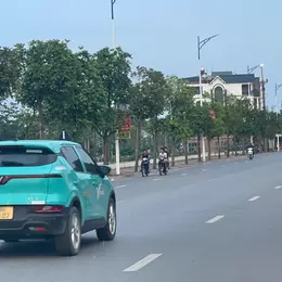 Tài chính nhỉnh 6 tỷ xíu, sở hữu 80m đất đường Ỷ LAN, ô tô tải tránh vèo vèo.