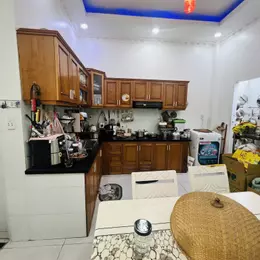 NHÀ ĐẸP QUẬN 7 – 3 TẦNG ĐÚC – NGANG GẦN 6M HIẾM- Chỉ 5 Tỷ 990