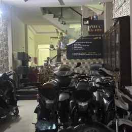 Bán nhà mặt phố, đường số 8, Hiệp Bình Phước, Thủ Đức, TP HCM. DT 80m2, 4PN, sổ hồng. Giá 9.4 tỷ
