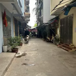 Chính chủ bán nhà ngõ Chợ Nhà Xanh - Phố Phan Văn Trường, Xuân Thủy, chính chủ uy tín, 17 tỷ có