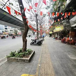 Tầng 1 siêu hiếm có sân riêng, DTSD lên đến 60m2 tại Phố Minh Khai. Giá 4,5 tỷ.